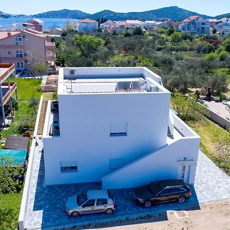 Apartmani Hiza I Vila Betina  Exterior photo