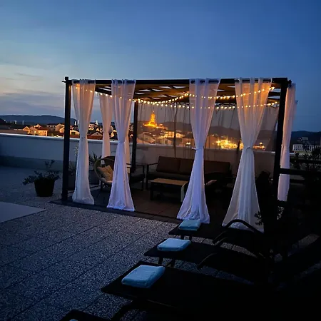 Apartmani Hiza I Vila Betina  Exterior photo