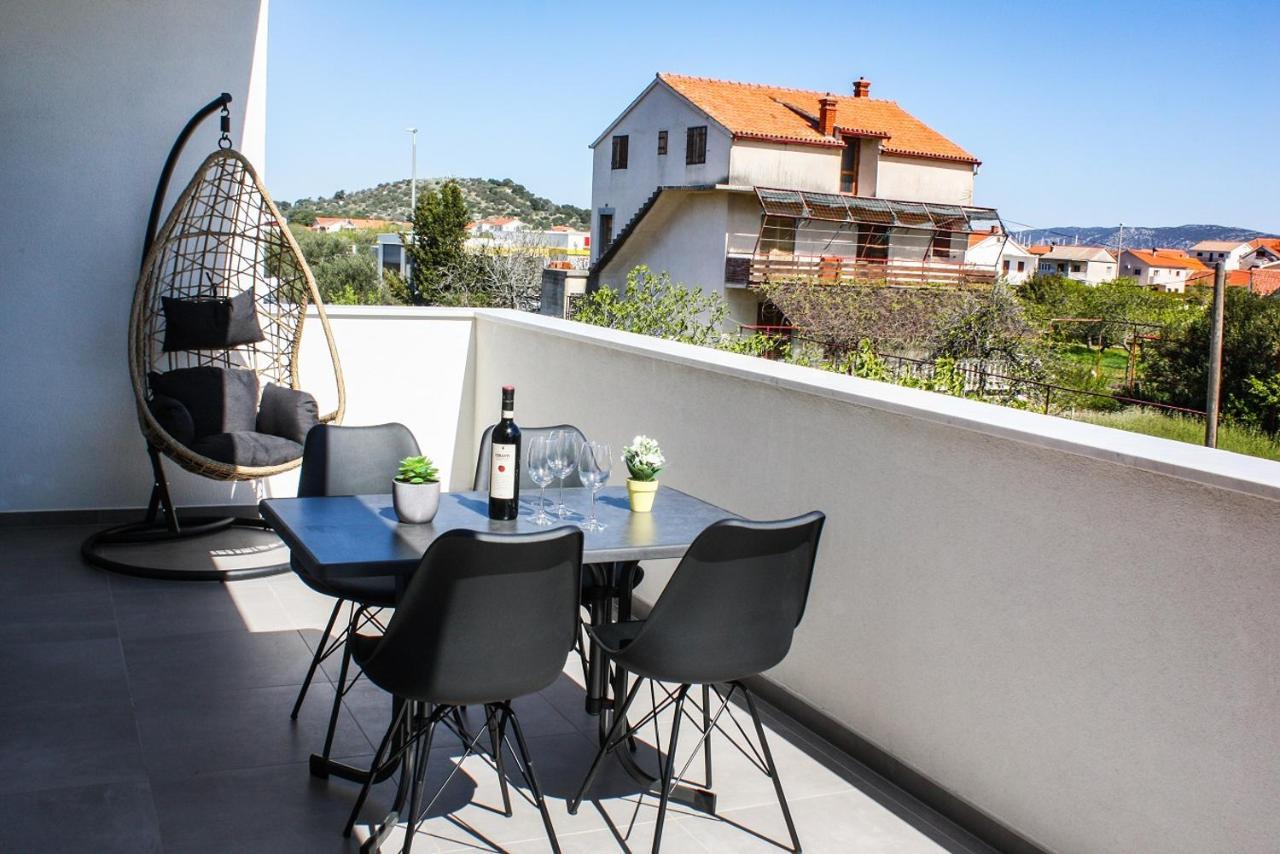 Hiza I * Betina (Sibenik-Knin)