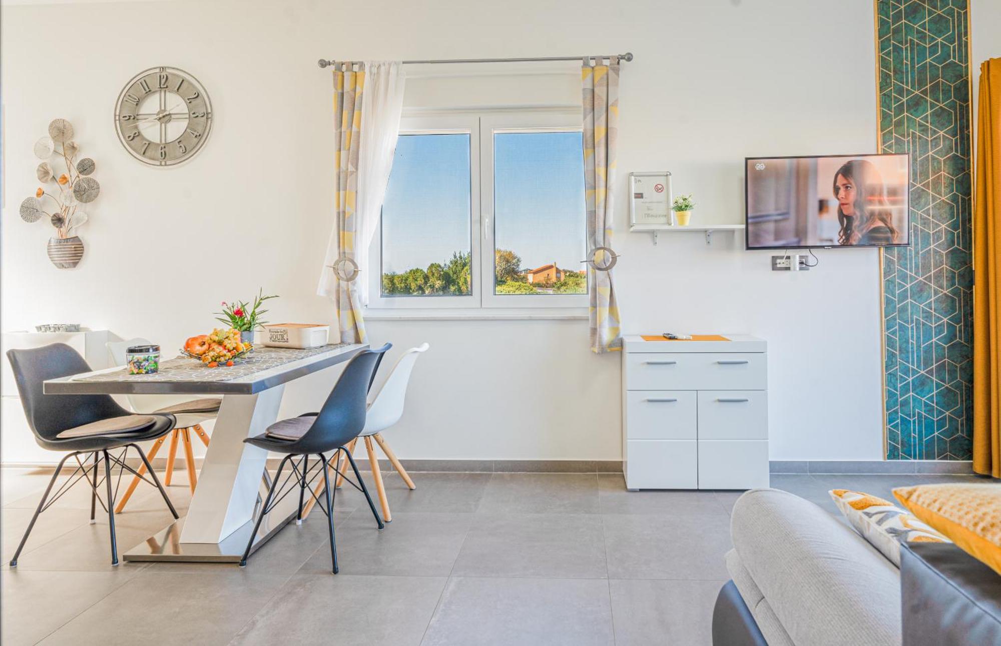 Hiza I Apartment *