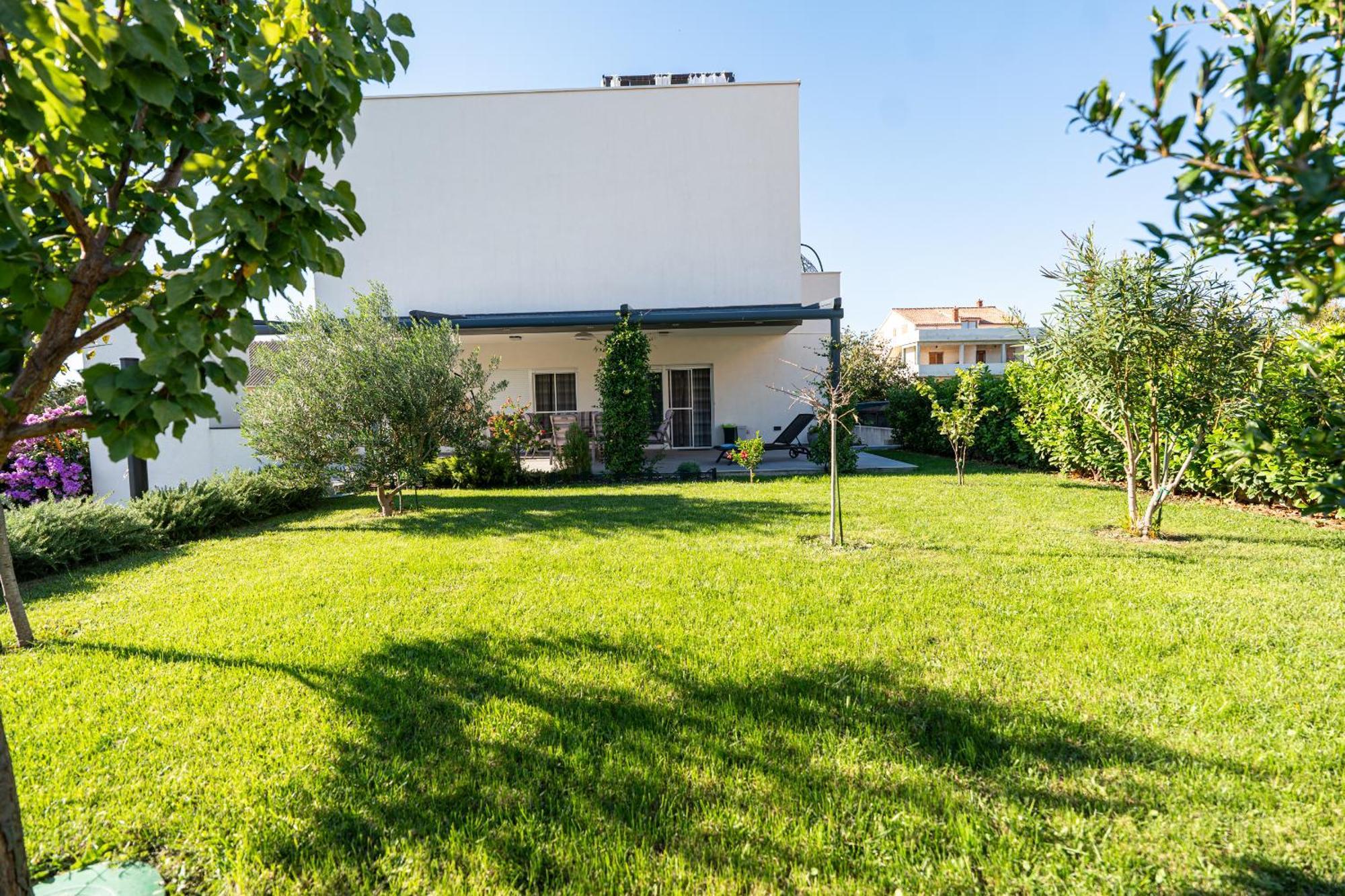 Hiza I Betina (Sibenik-Knin)